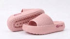 KAYNO Flamingo Memory-Foam-Pantolette in Seitenansicht