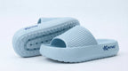 KAYNO Sky Blue Memory-Foam-Pantolette in Seitenansicht