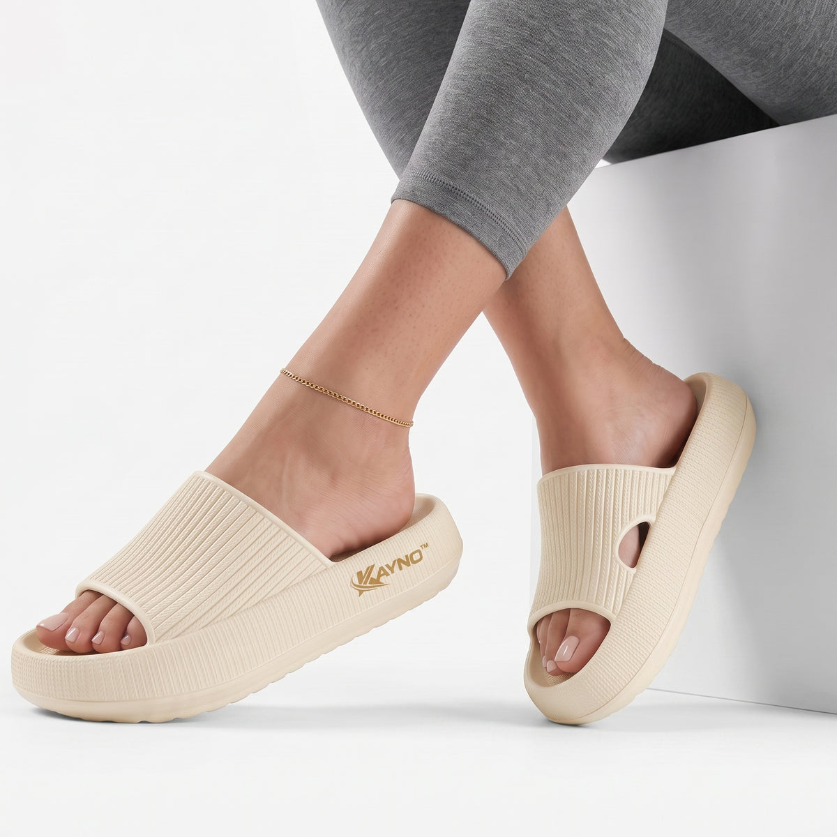 Slipper Hausschuhe Wolkenschuhe mit echtem Memory Foam